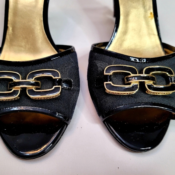 Coach Heels - Picture 2 of 4